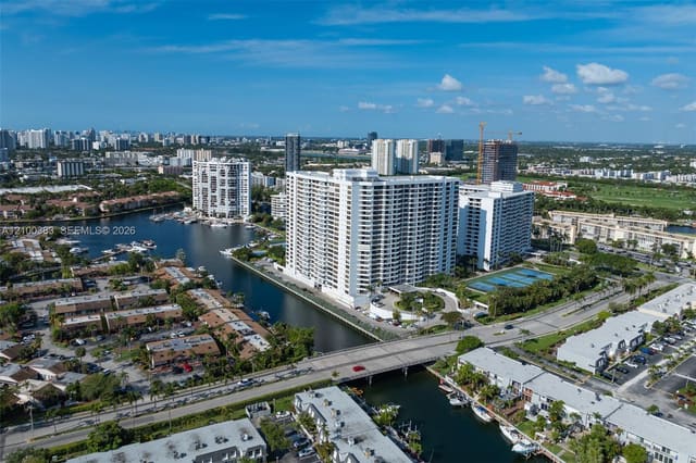 2500 Parkview Drive 517, Hallandale Beach, FL 33009