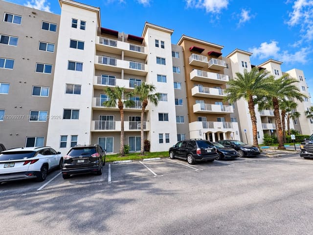 11060 SW 196th Street 303, Cutler Bay, FL 33157