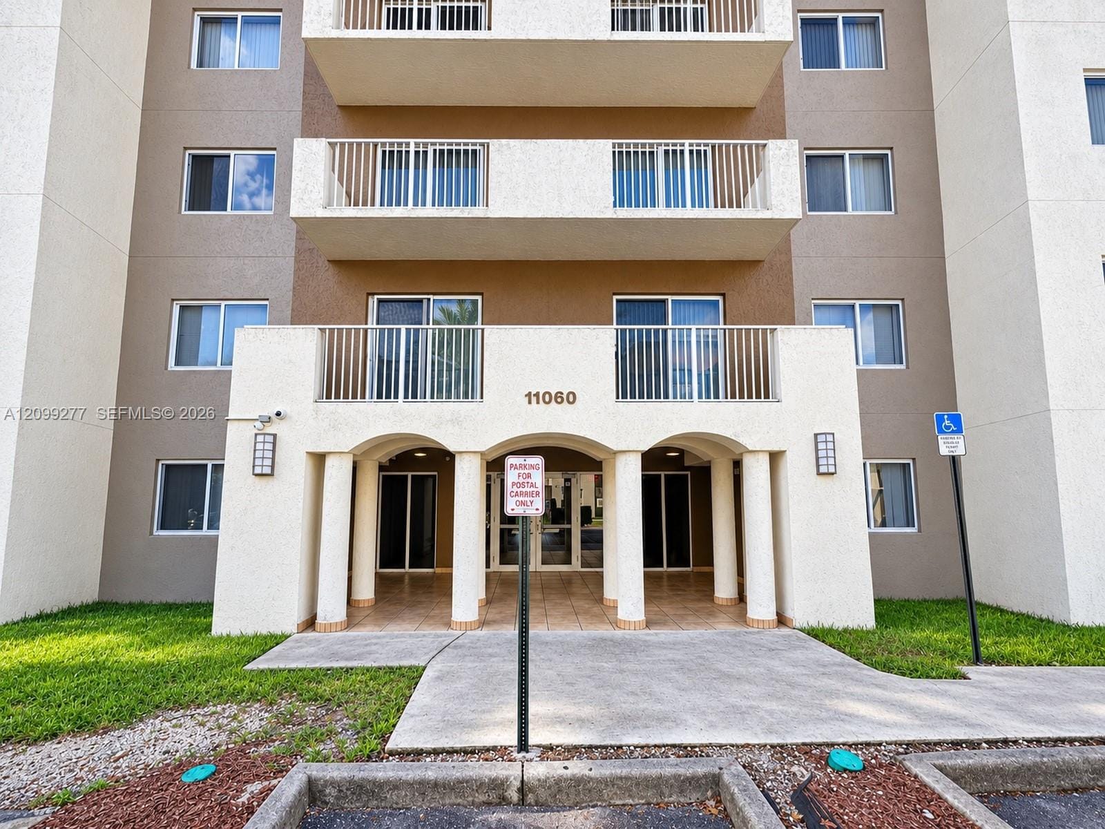 11060 SW 196th Street 303, Cutler Bay, FL 33157 photo 15