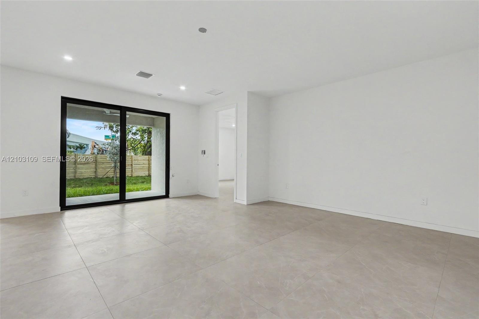 727 NW 43rd Court, Oakland Park, FL 33309 photo 23