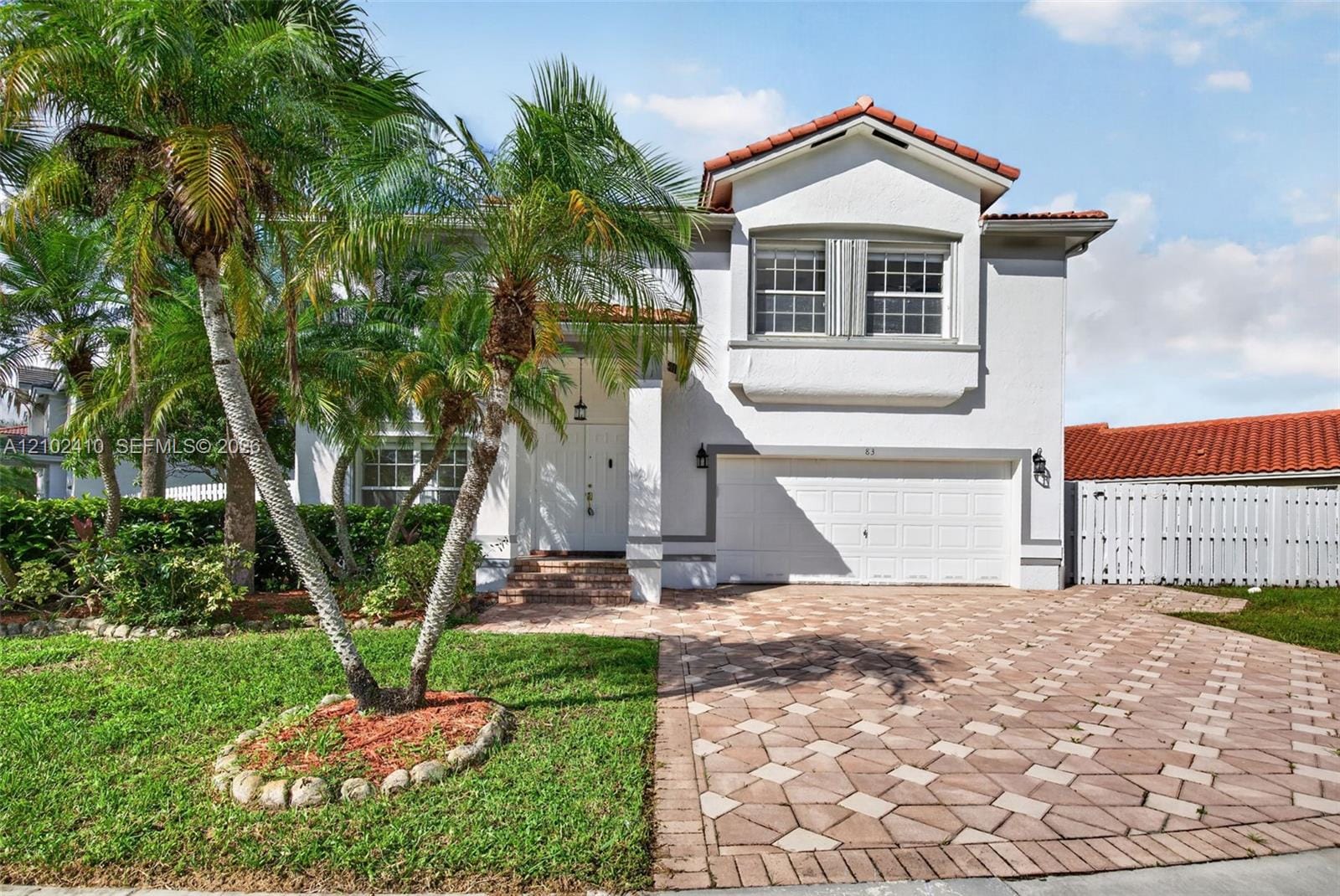 83 Gables Boulevard — photo 2