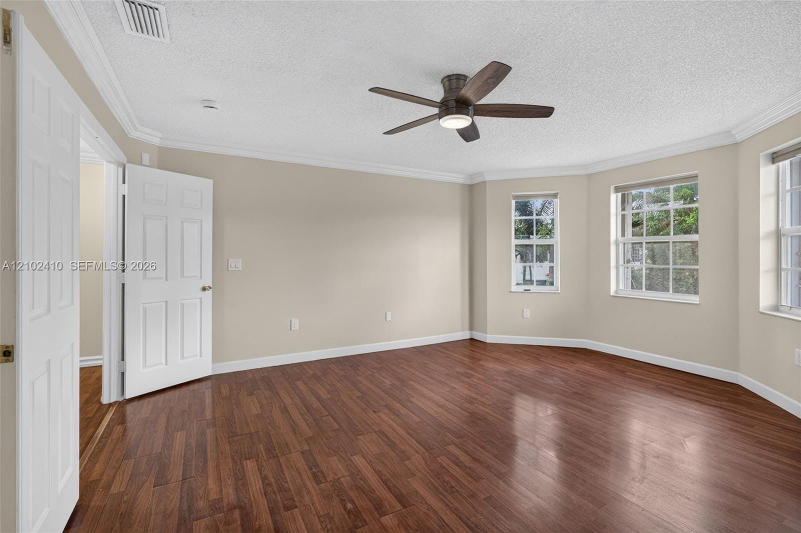 83 Gables Boulevard, Weston, FL 33326 photo 28