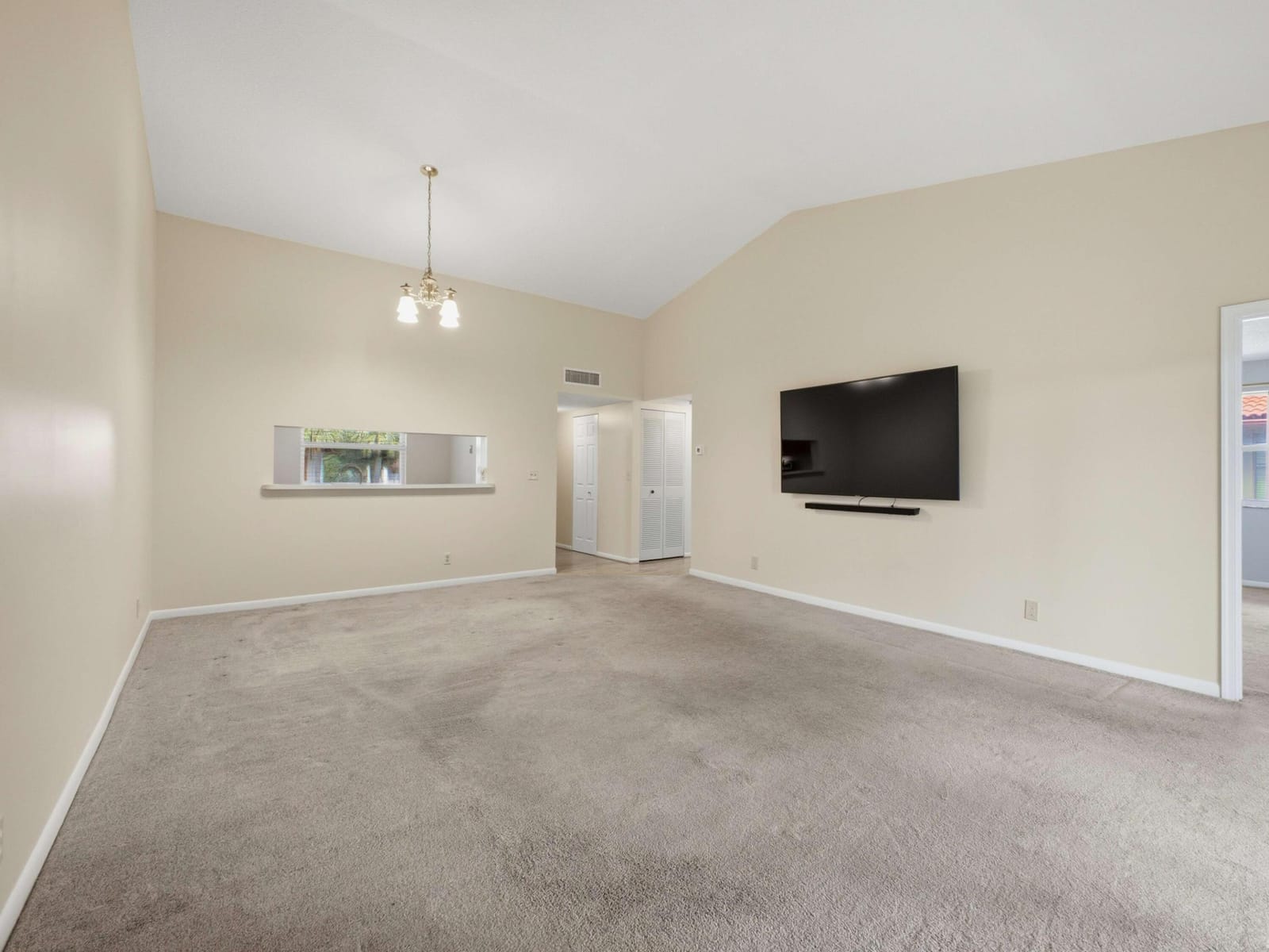 3041 Holiday Springs Boulevard 201, Margate, FL 33063 photo 12