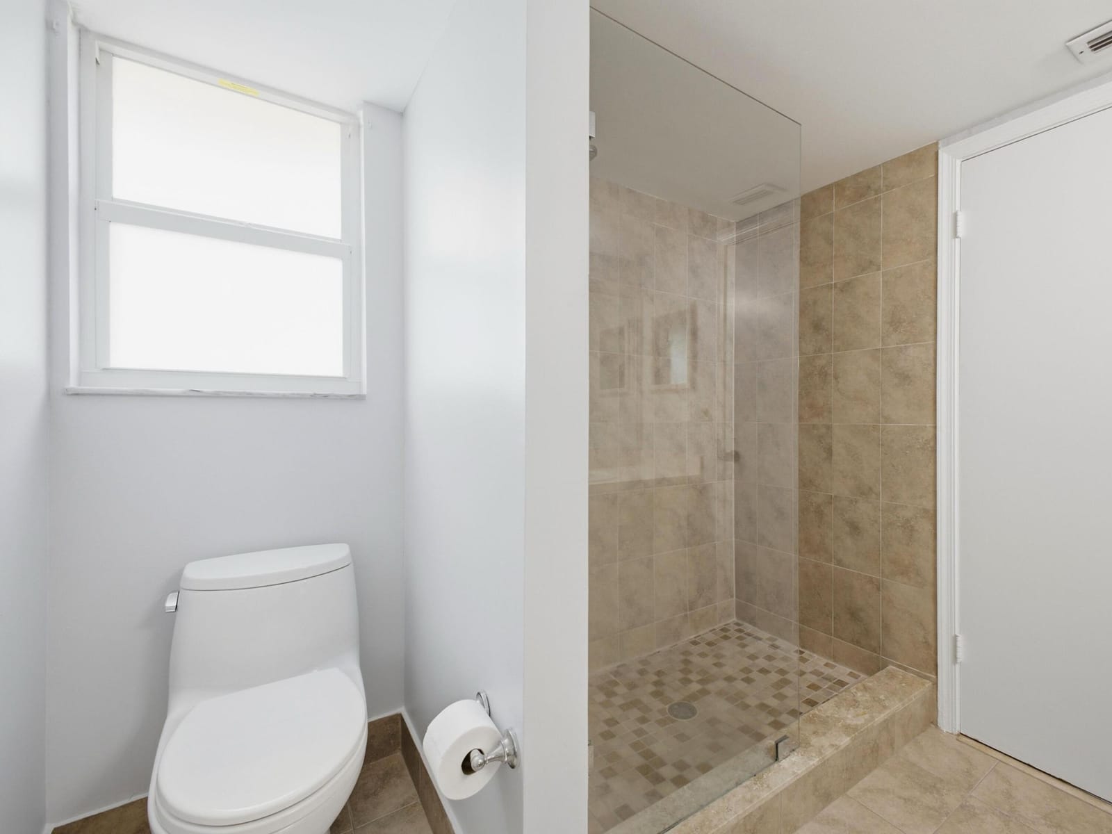 3041 Holiday Springs Boulevard 201, Margate, FL 33063 photo 14