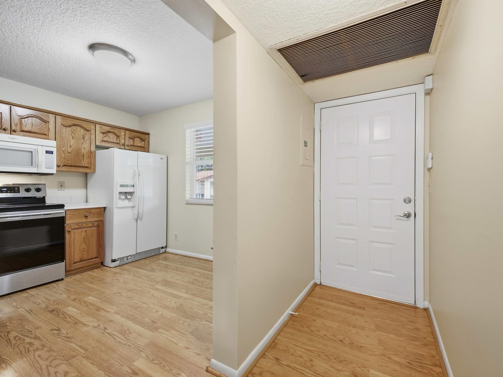 3041 Holiday Springs Boulevard 201, Margate, FL 33063 photo 3