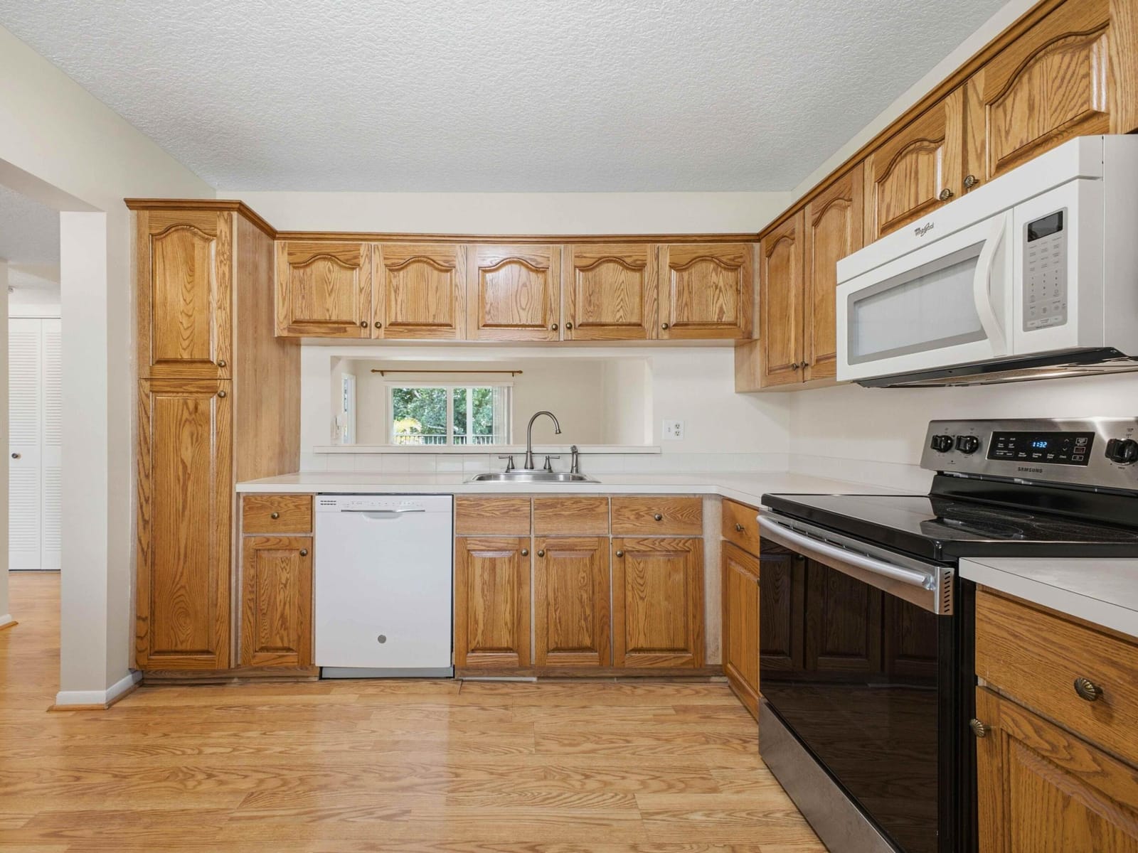 3041 Holiday Springs Boulevard 201, Margate, FL 33063 photo 5