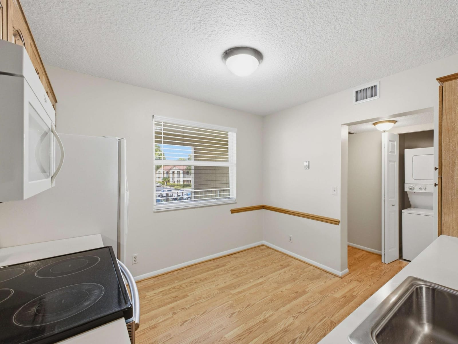 3041 Holiday Springs Boulevard 201, Margate, FL 33063 photo 6