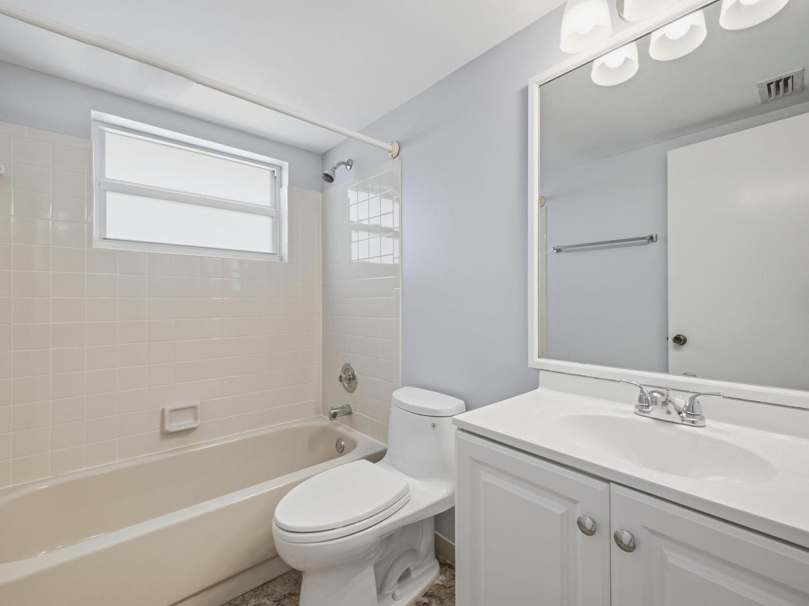 3041 Holiday Springs Boulevard 201, Margate, FL 33063 photo 9