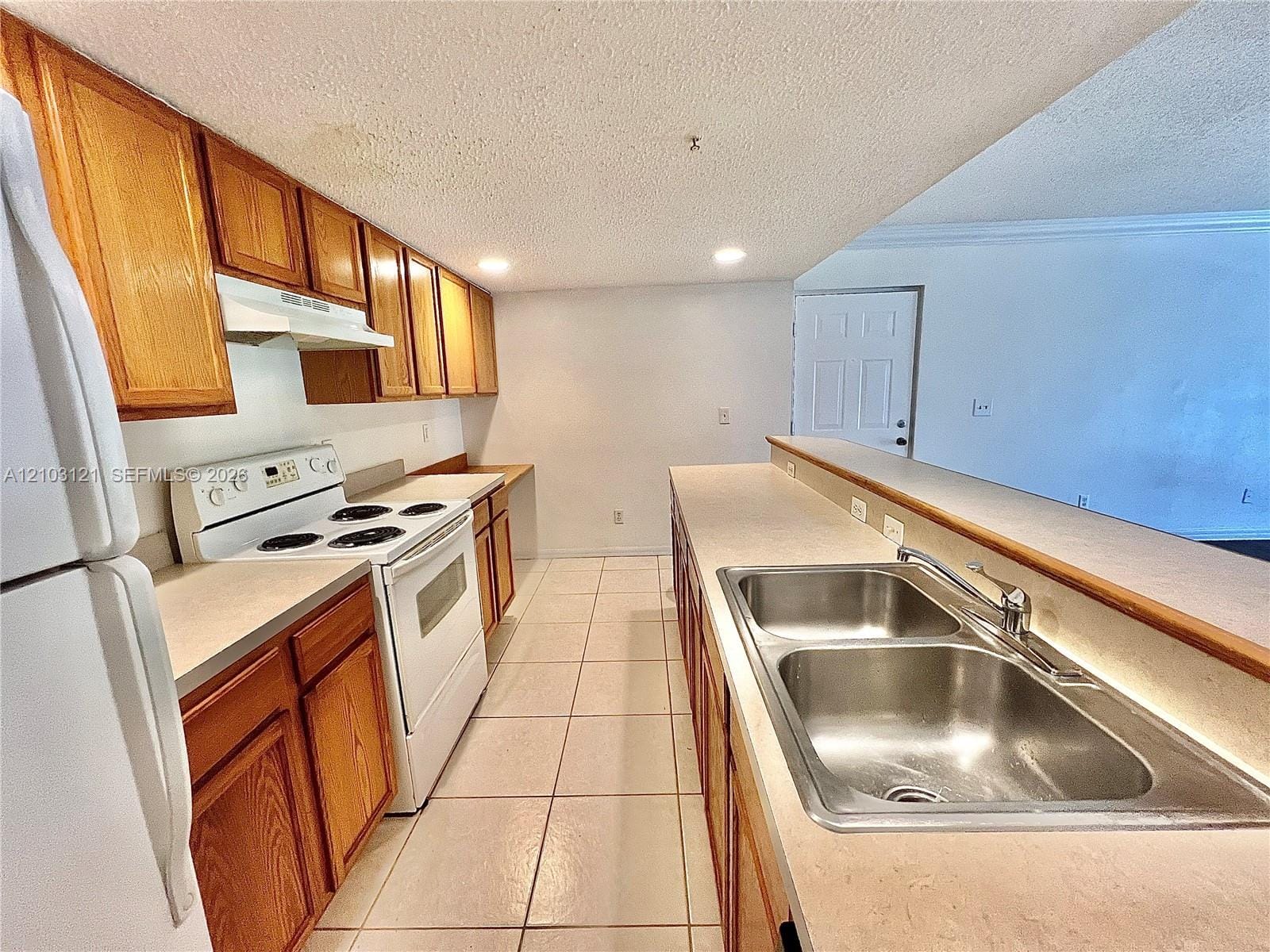 9905 Westwood Drive 25-3, Tamarac, FL 33321 photo 6