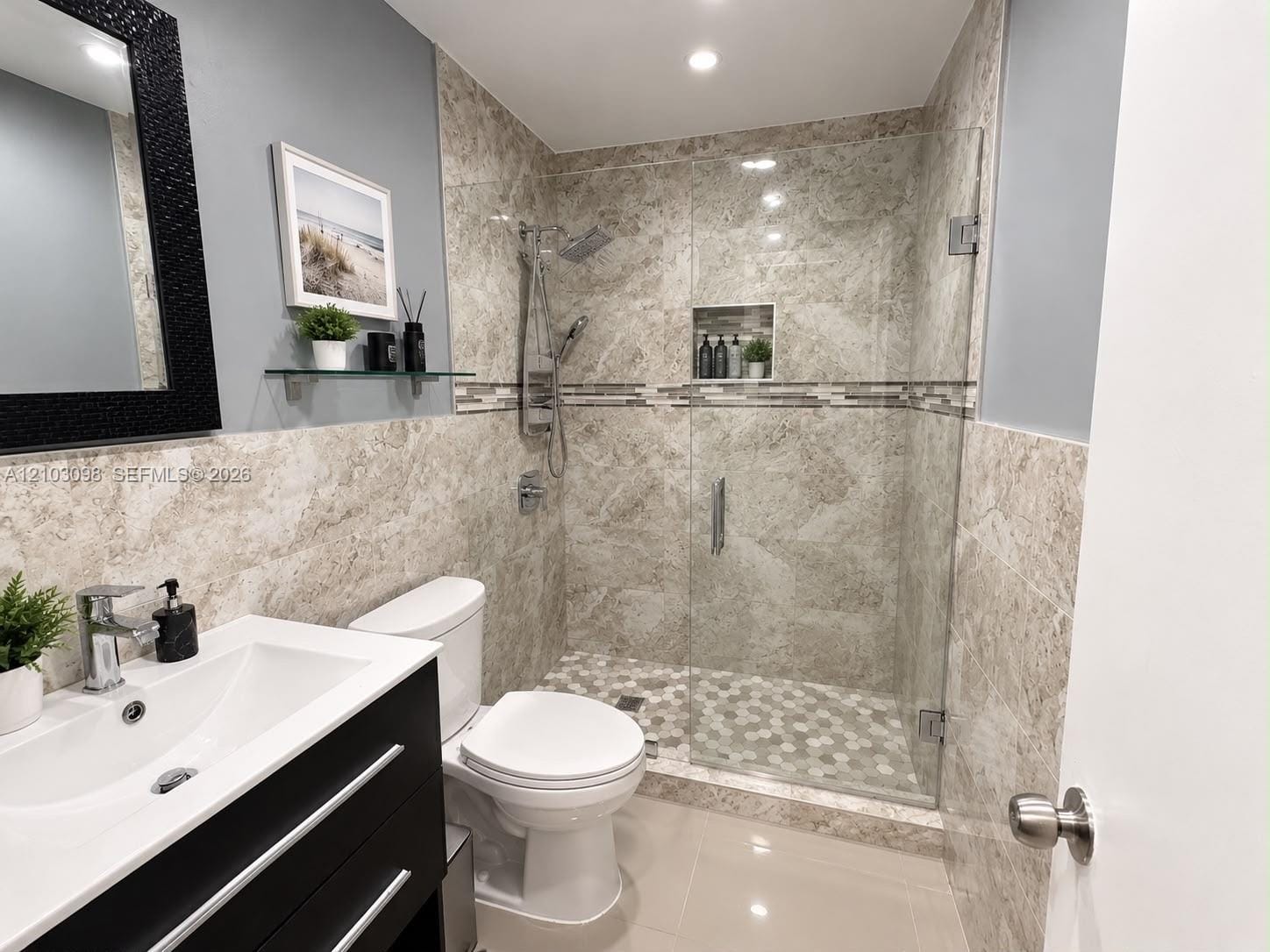 441 NE 160th Terrace, Miami, FL 33162 photo 8