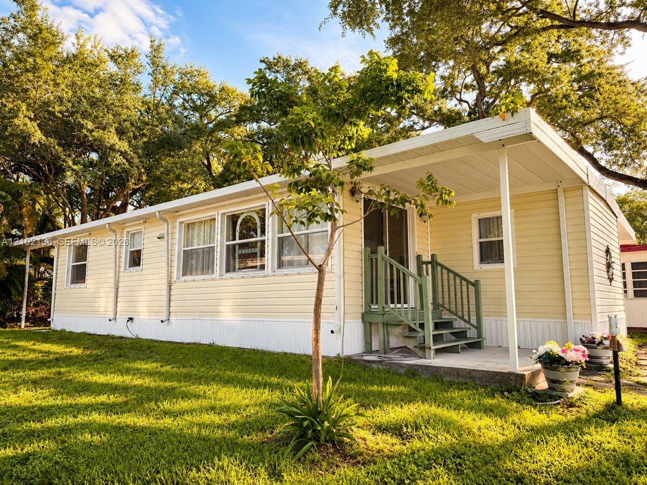 121 Eleuthera Drive, Dania Beach, FL 33004 photo 2