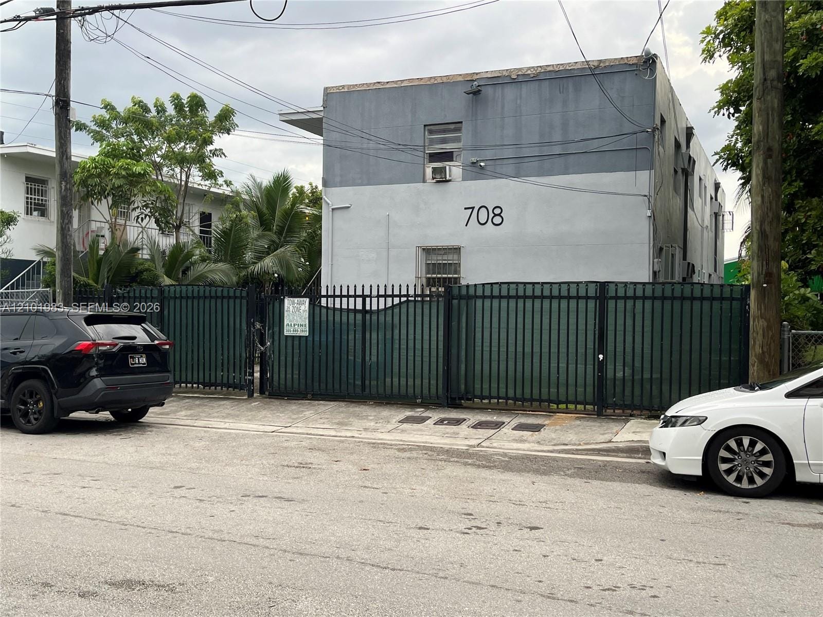708 NW 4th Avenue 5