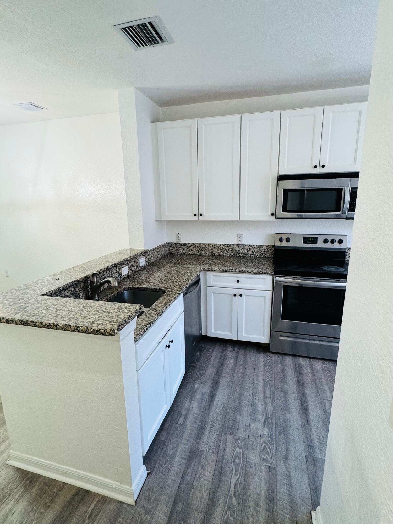 1942 NE 5TH Street, Boynton Beach, FL 33435 photo 3