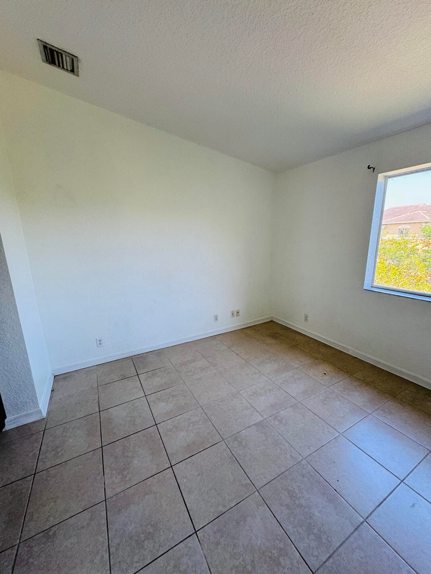 1942 NE 5TH Street, Boynton Beach, FL 33435 photo 9