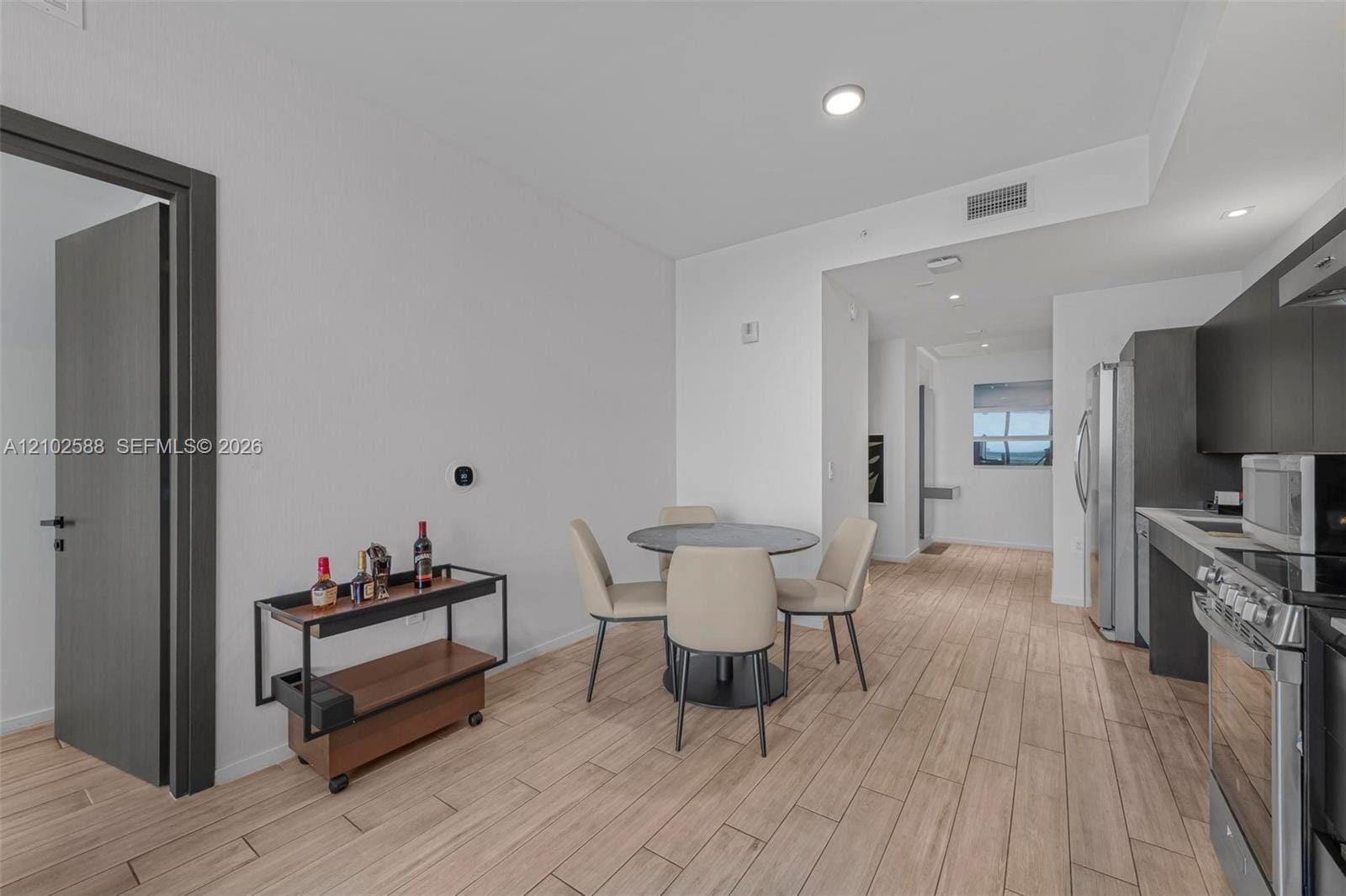 398 NE 5th Street 1711, Miami, FL 33132 photo 13