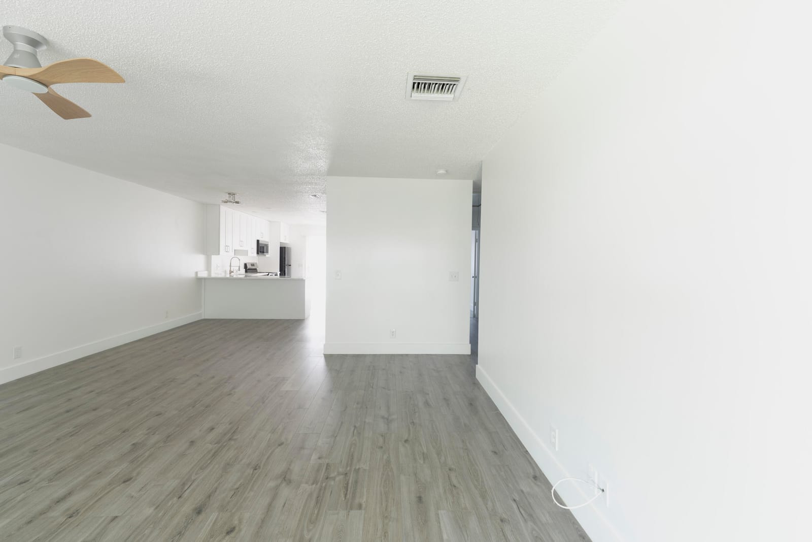 4846 ORLEANS Court B — photo 4