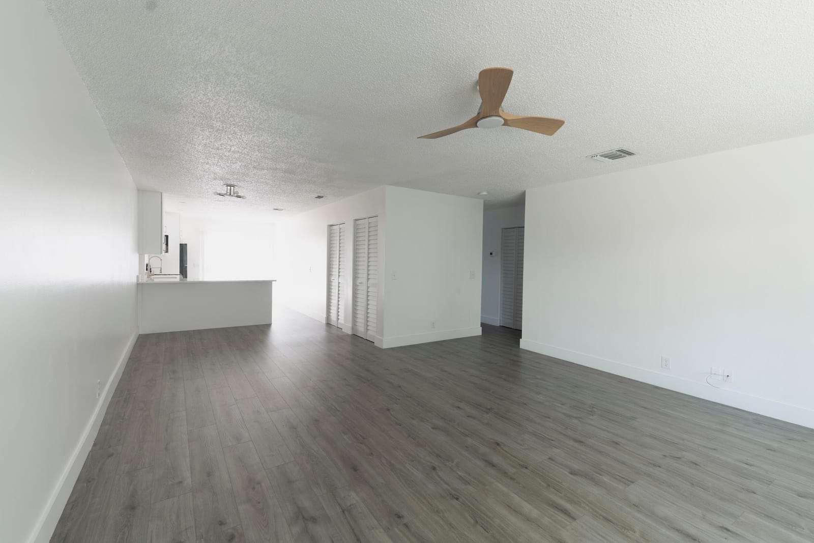 4846 ORLEANS Court B — photo 5