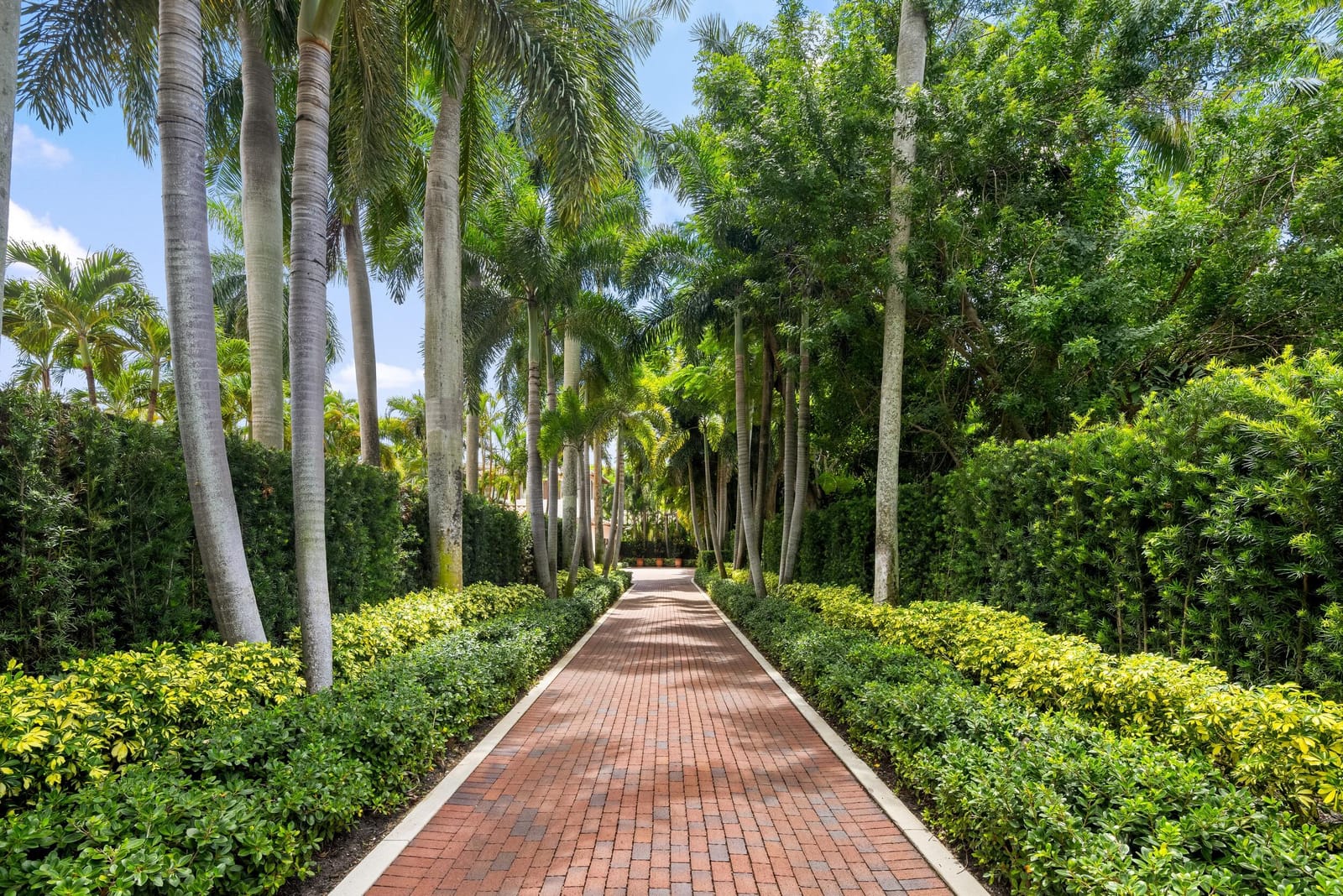 706 SE 2nd Street, Delray Beach, FL 33483 photo 3