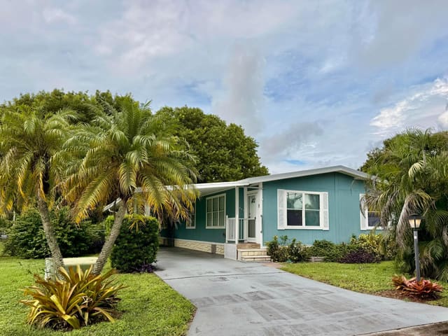 407 NE 8TH Avenue, Okeechobee, FL 34972