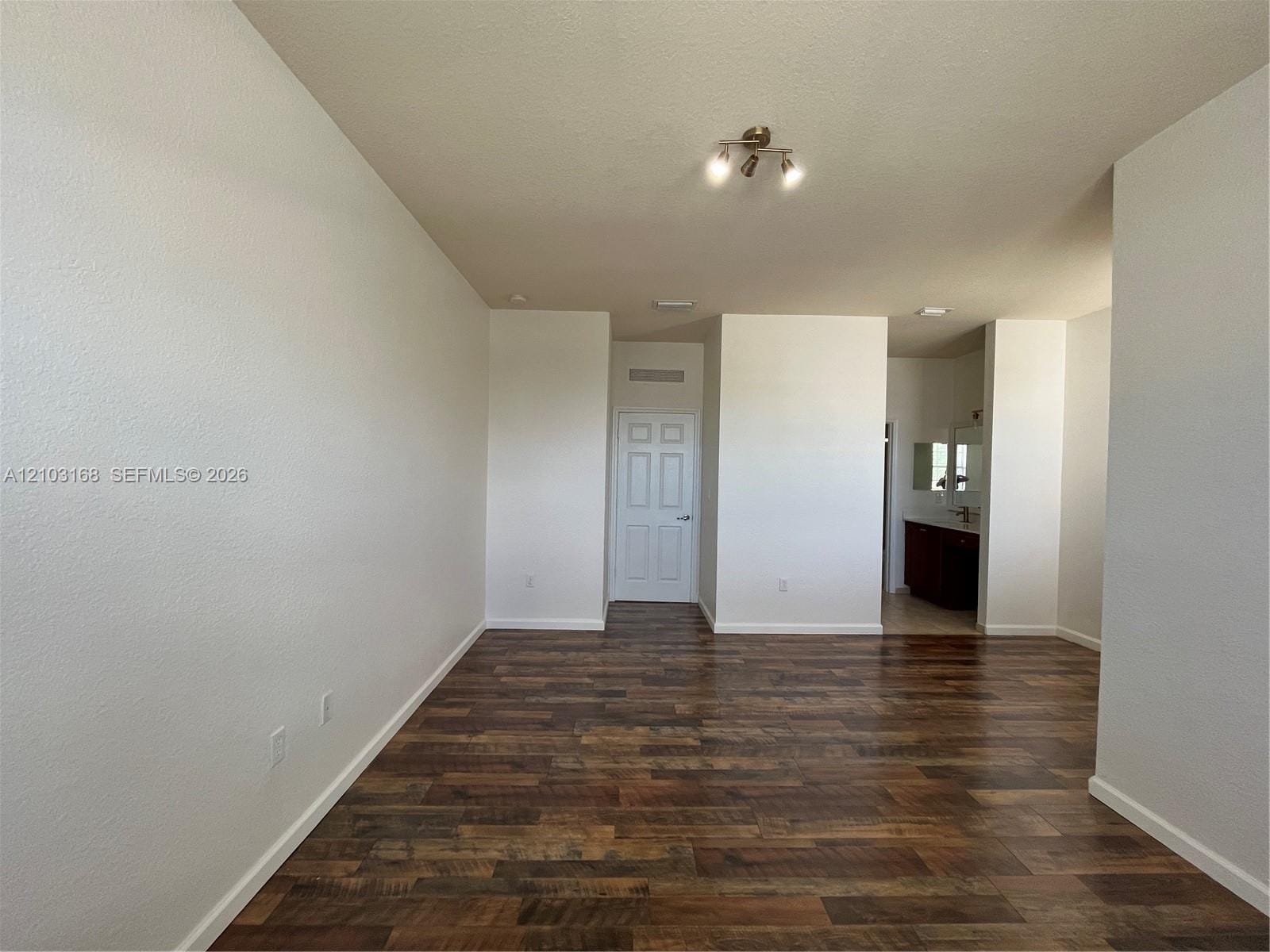 3096 NW 29th Court, Oakland Park, FL 33311 photo 11