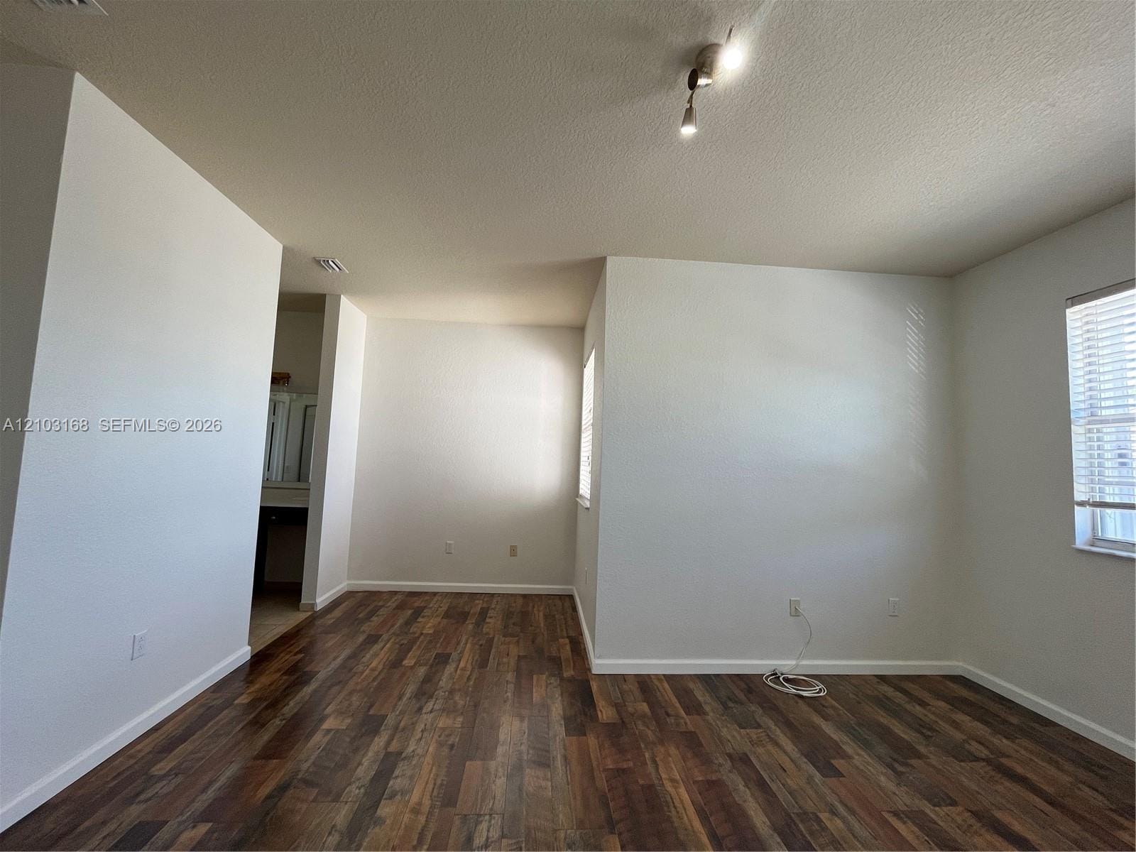 3096 NW 29th Court, Oakland Park, FL 33311 photo 12