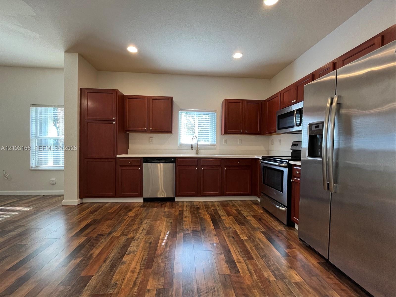 3096 NW 29th Court, Oakland Park, FL 33311 photo 5