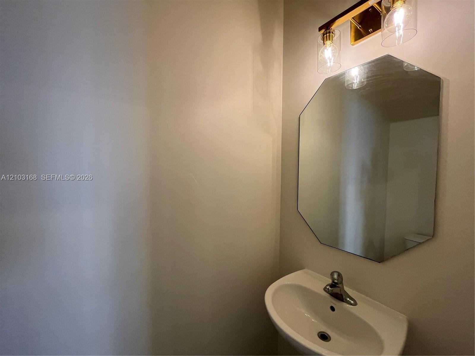 3096 NW 29th Court, Oakland Park, FL 33311 photo 7
