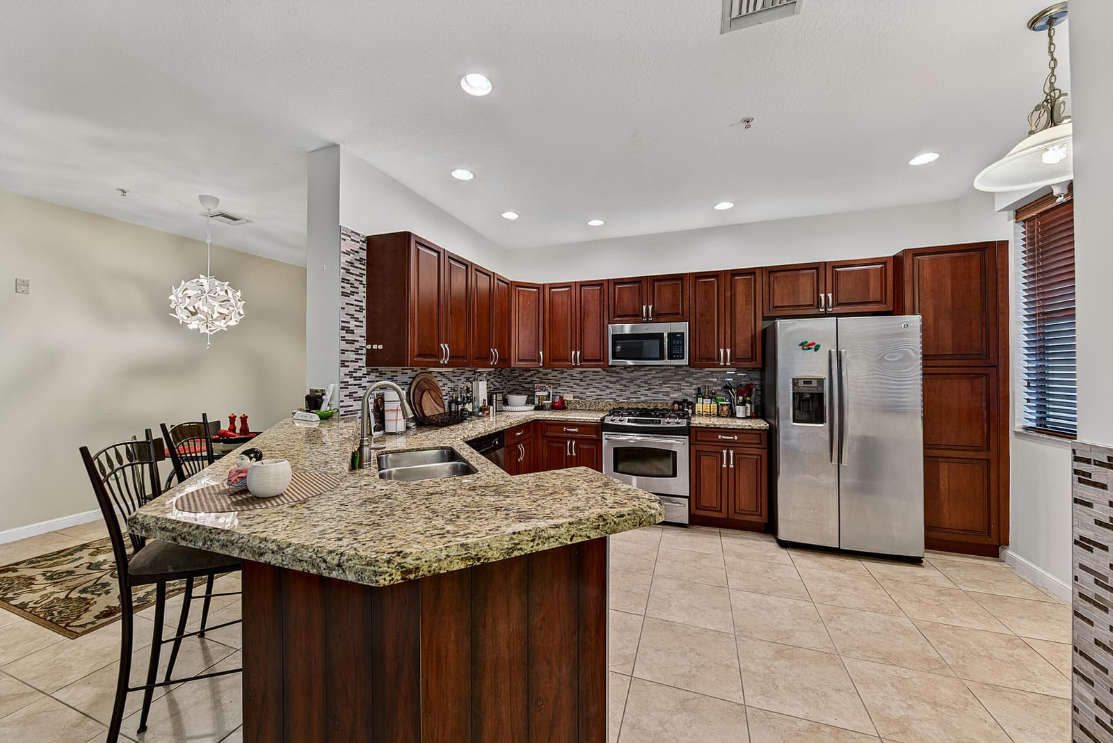 3055 NW 126th Avenue, Sunrise, FL 33323 photo 3