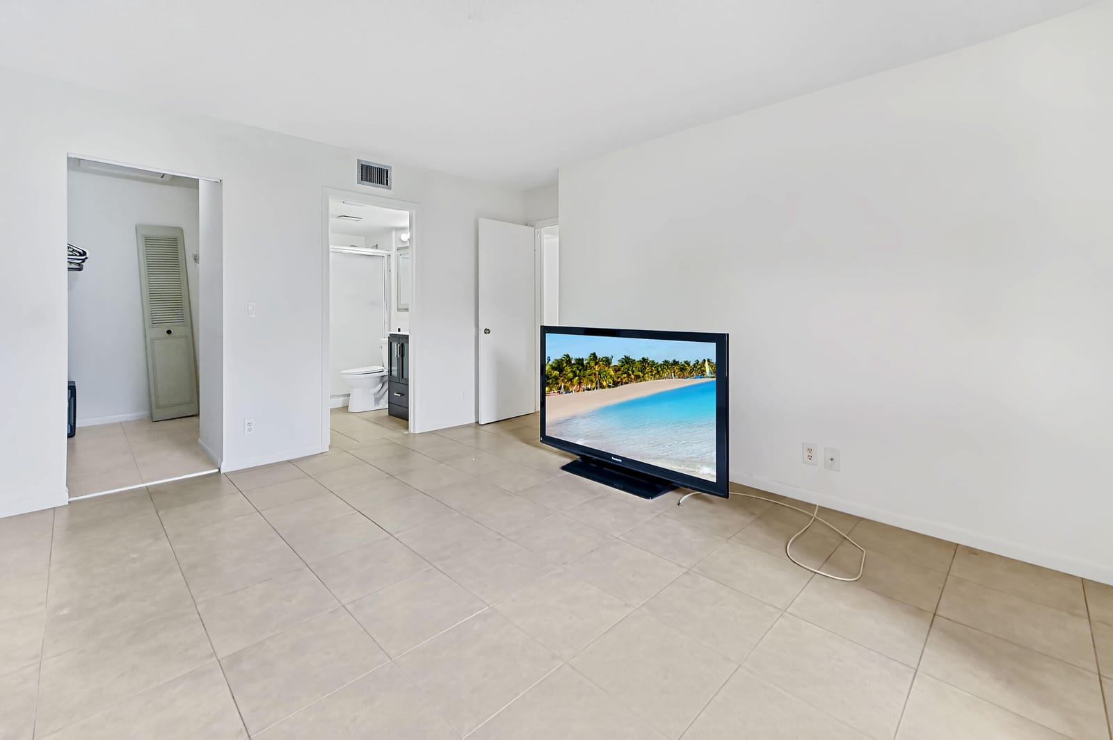 1005 Green Pine Boulevard C2, West Palm Beach, FL 33409 photo 16