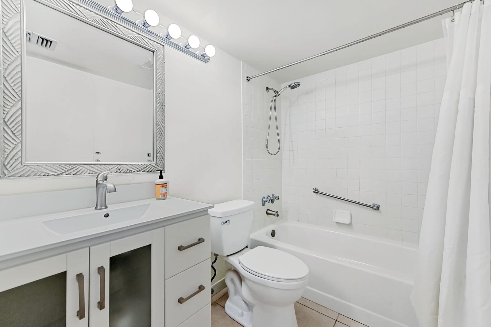 1005 Green Pine Boulevard C2, West Palm Beach, FL 33409 photo 17