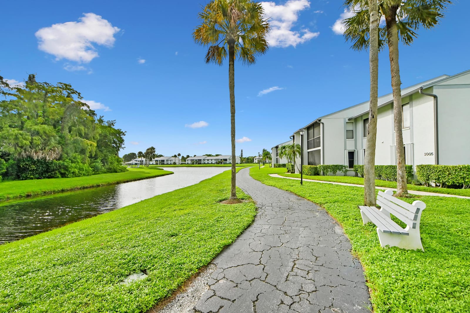 1005 Green Pine Boulevard C2, West Palm Beach, FL 33409 photo 23