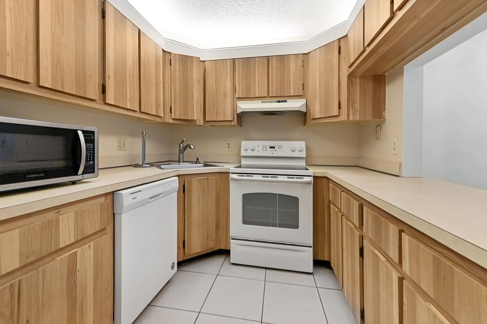 1005 Green Pine Boulevard C2 — photo 10
