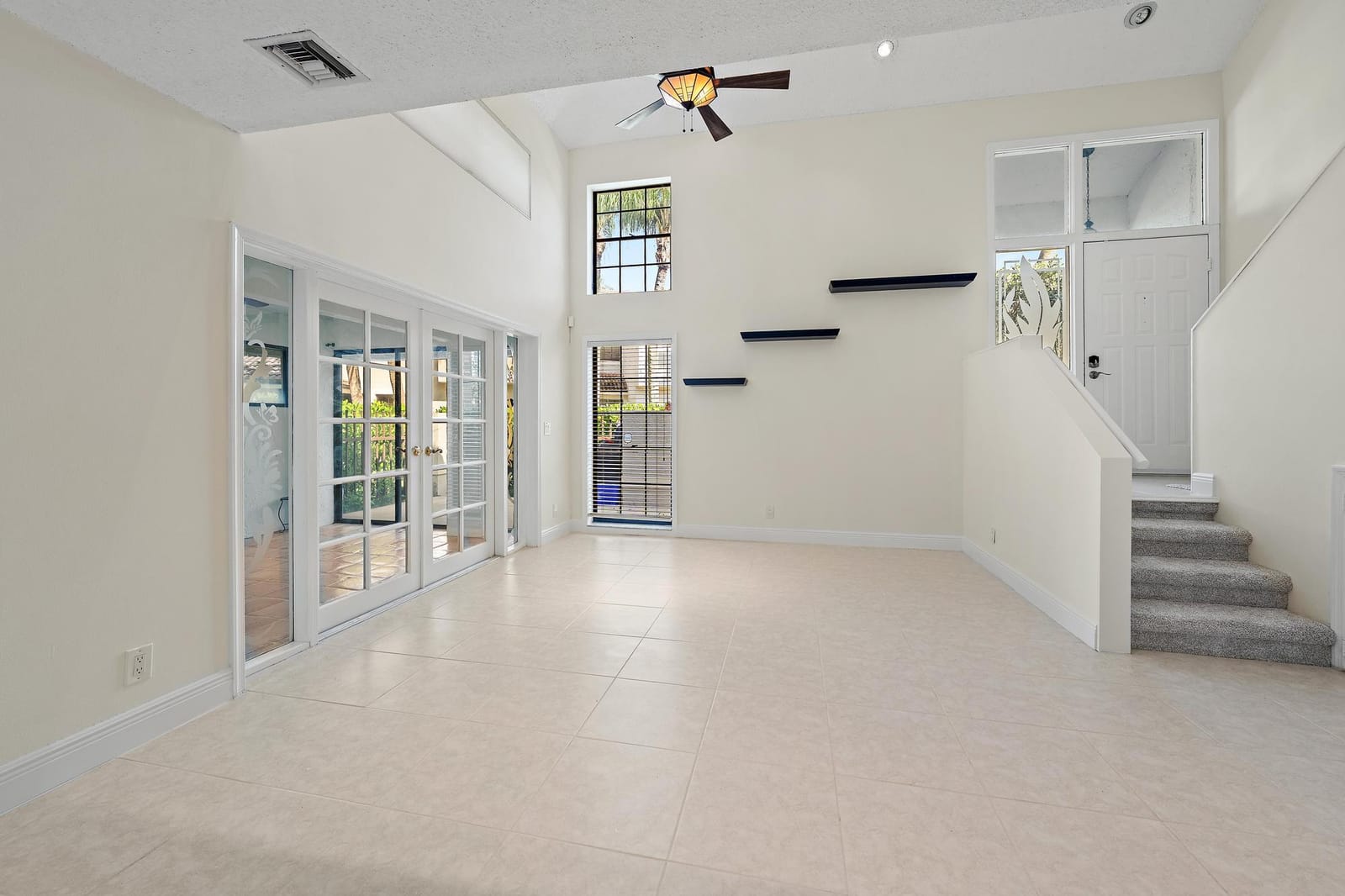 370 Prestwick Circle 2, Palm Beach Gardens, FL 33418 photo 15