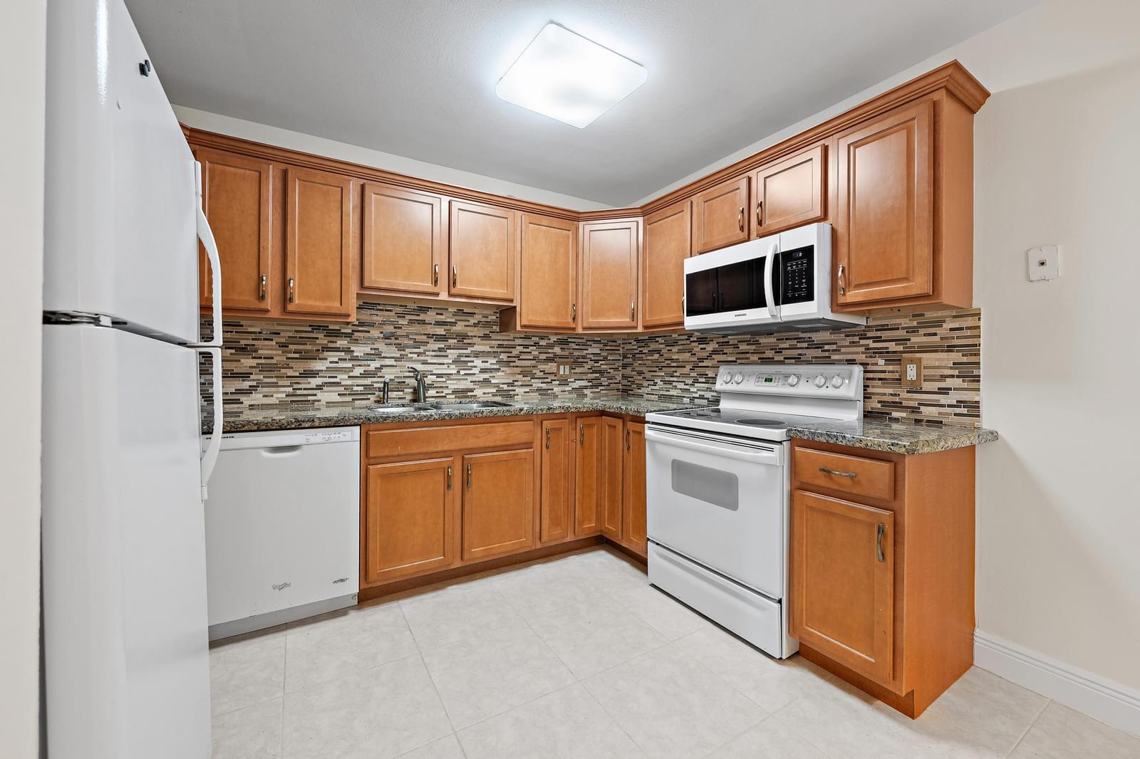 370 Prestwick Circle 2, Palm Beach Gardens, FL 33418 photo 19