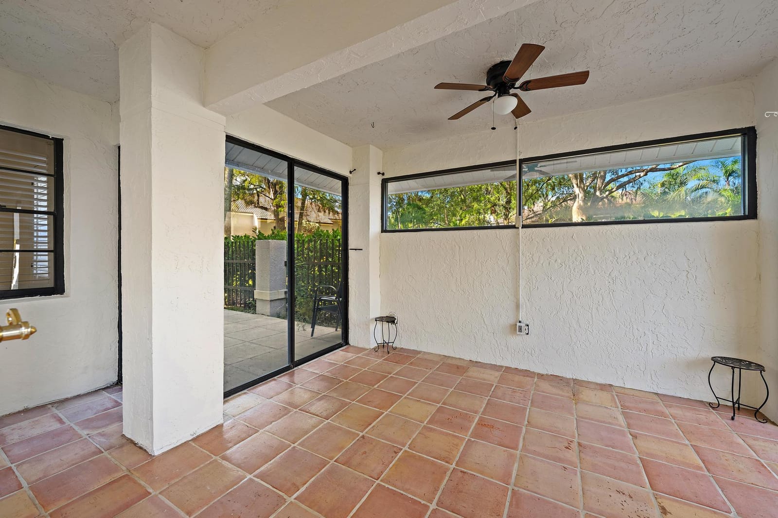 370 Prestwick Circle 2, Palm Beach Gardens, FL 33418 photo 23