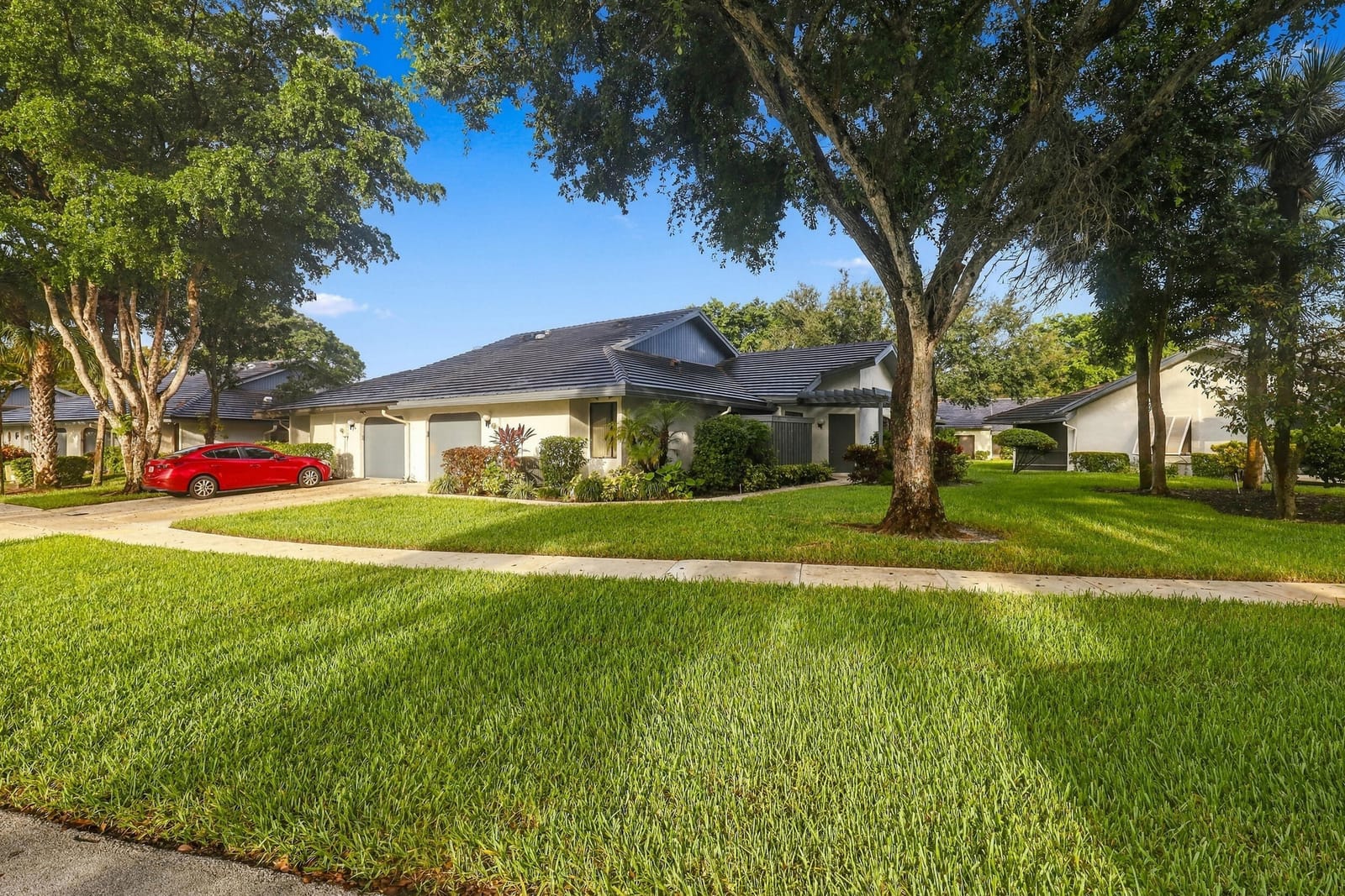 5086 Pine Drive, Boynton Beach, FL 33437 photo 1