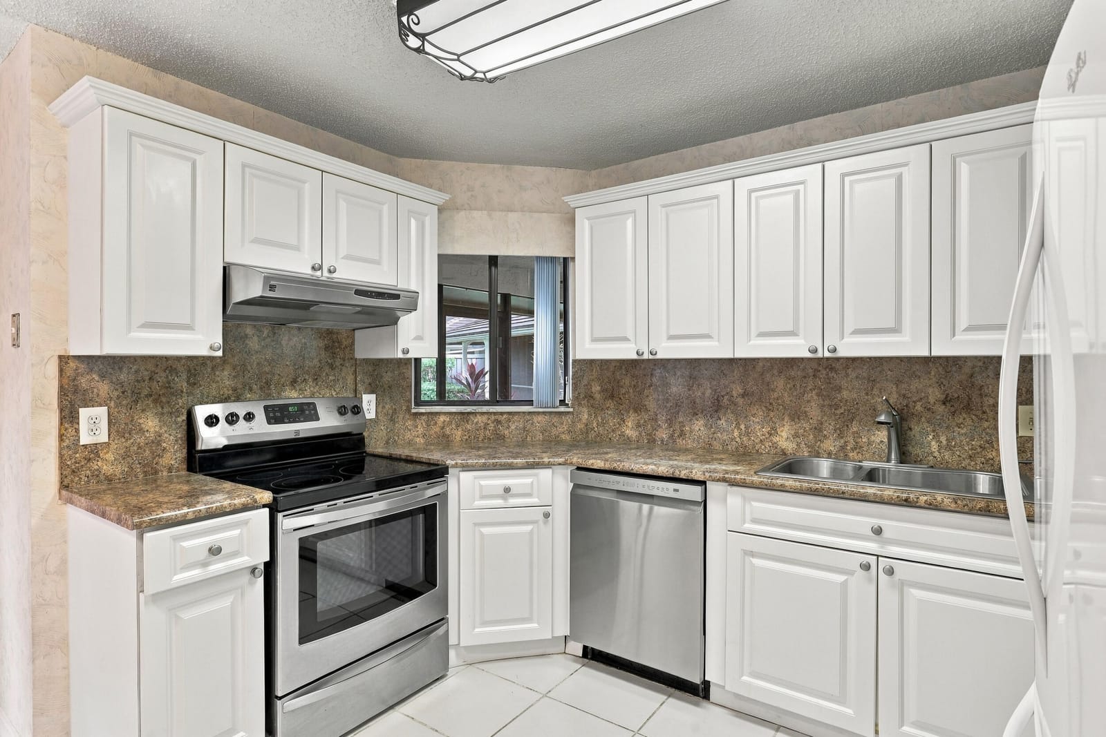 5086 Pine Drive, Boynton Beach, FL 33437 photo 22