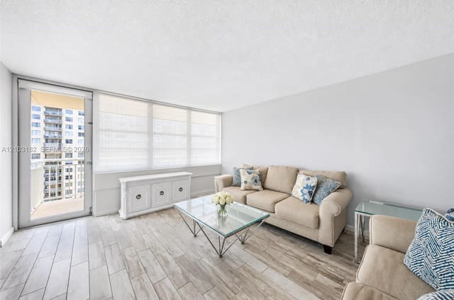 251 174th Street 1607, Sunny Isles Beach, FL 33160
