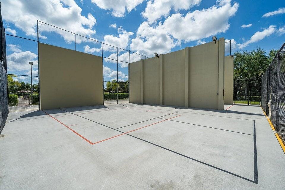 85 KINGSWOOD E, West Palm Beach, FL 33417 photo 25