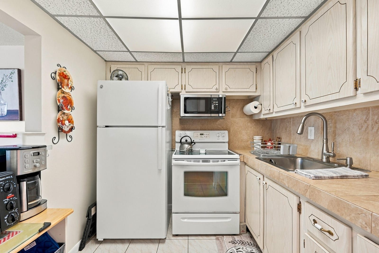 85 KINGSWOOD E, West Palm Beach, FL 33417 photo 7