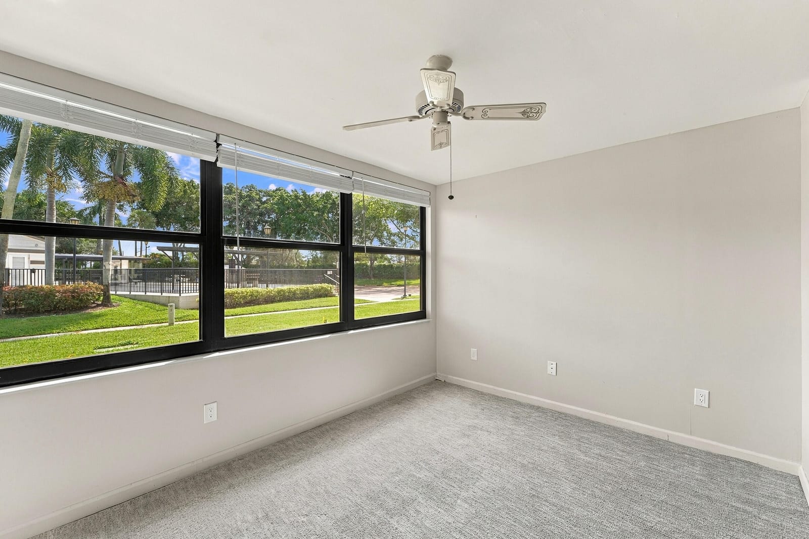 10607 W CLAIRMONT Circle 109, Tamarac, FL 33321 photo 23