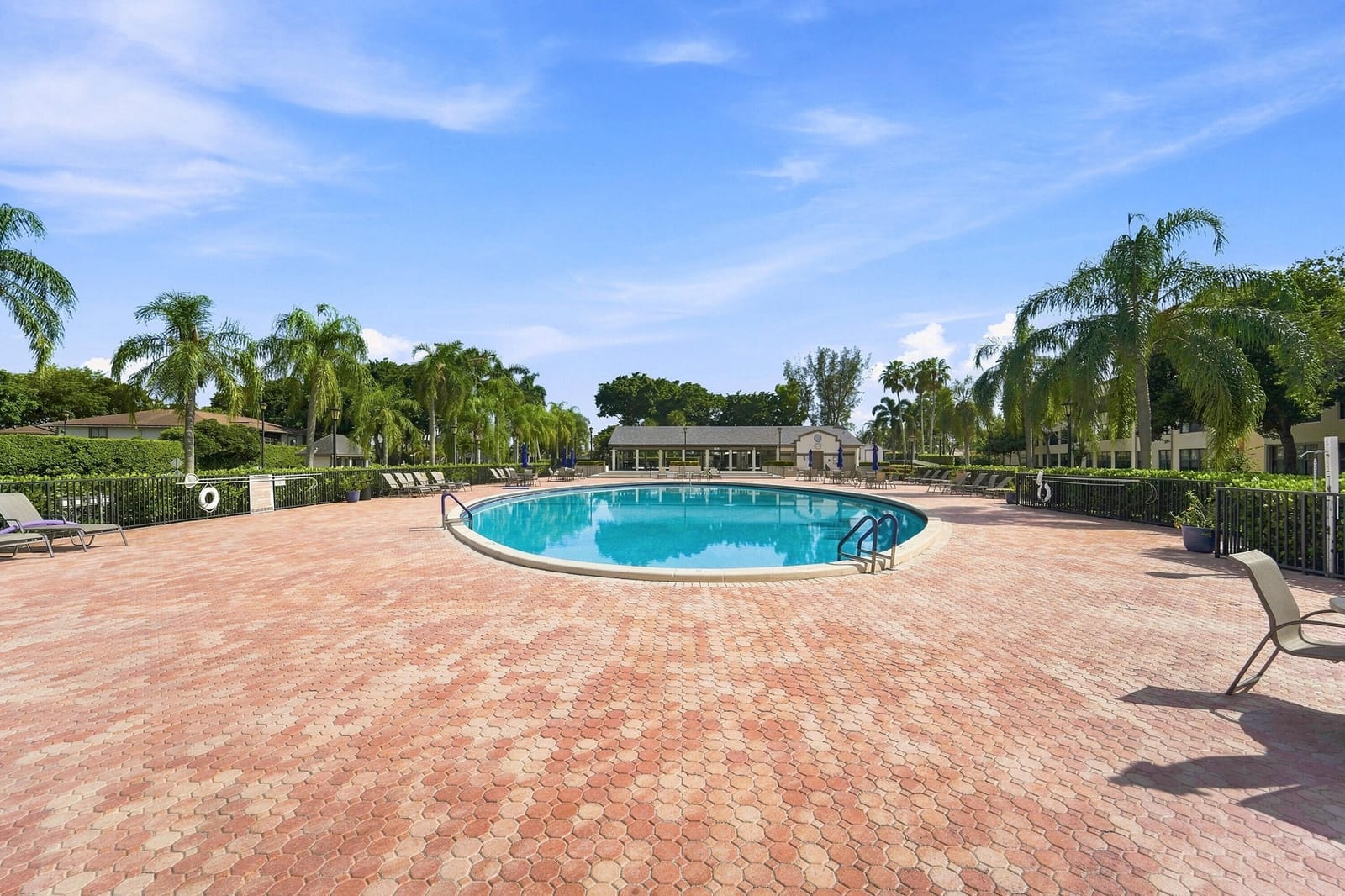 10607 W CLAIRMONT Circle 109, Tamarac, FL 33321 photo 27