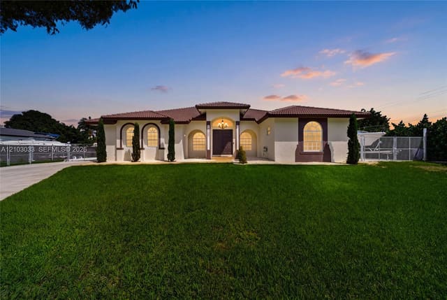 28155 SW 166th Court, Homestead, FL 33033