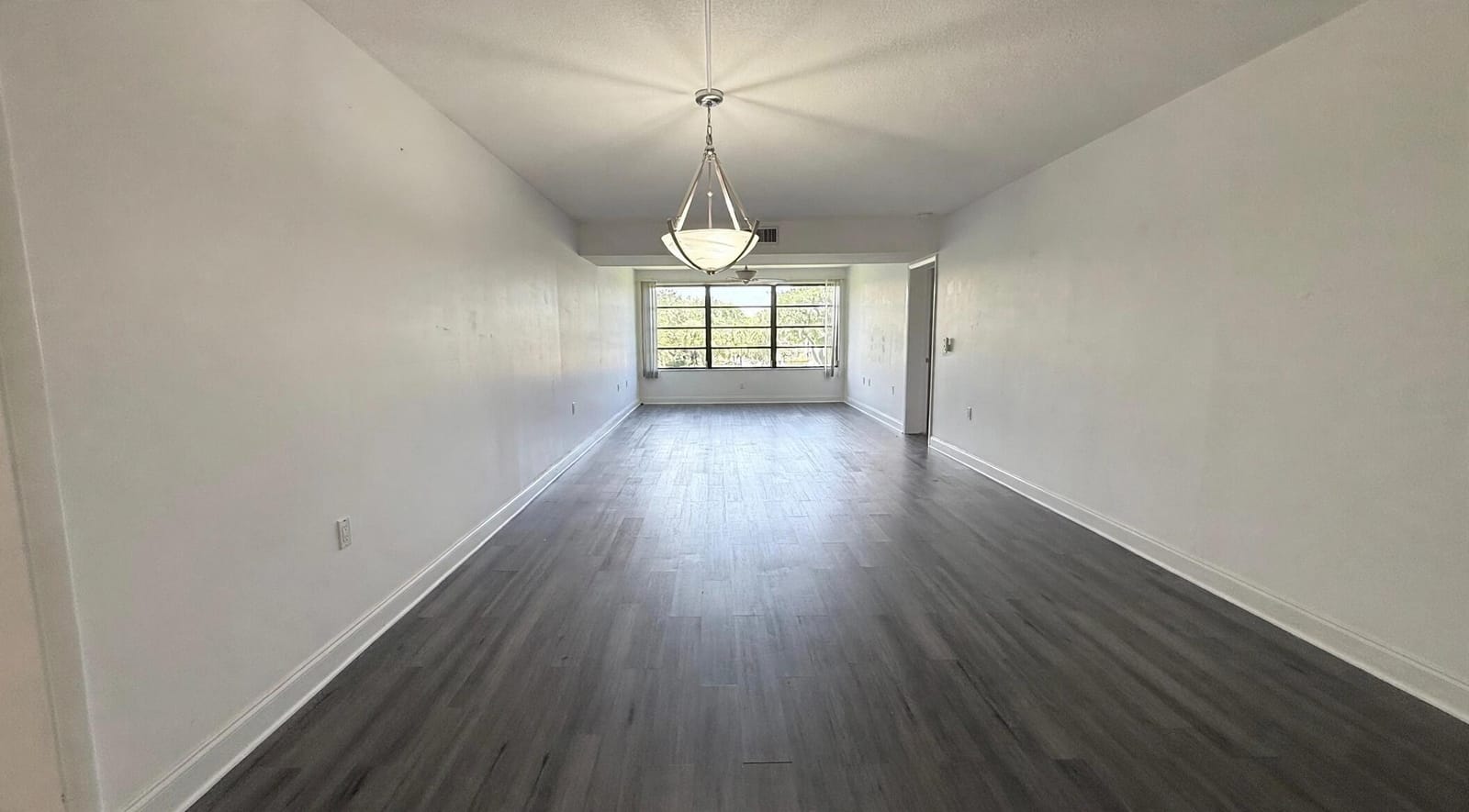 6025 Balboa Circle 306 — photo 6