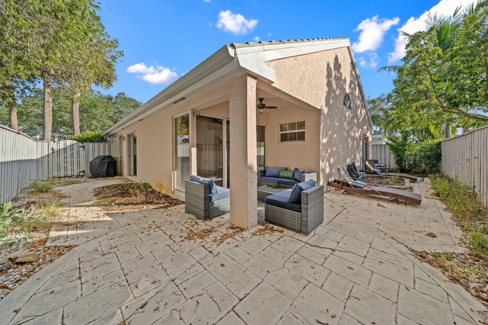 28 Governors Court, Palm Beach Gardens, FL 33418 photo 13