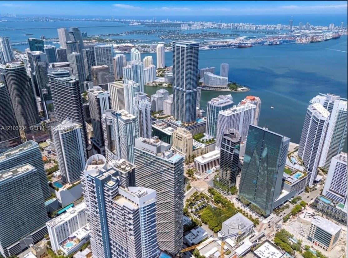 1300 S Miami Avenue 2808, Miami, FL 33130 photo 30