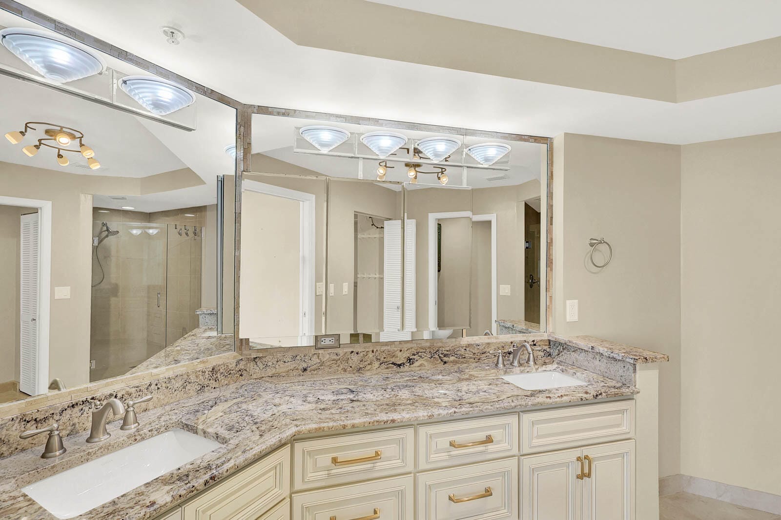 8600 S OCEAN Drive 1105, Jensen Beach, FL 34957 photo 20