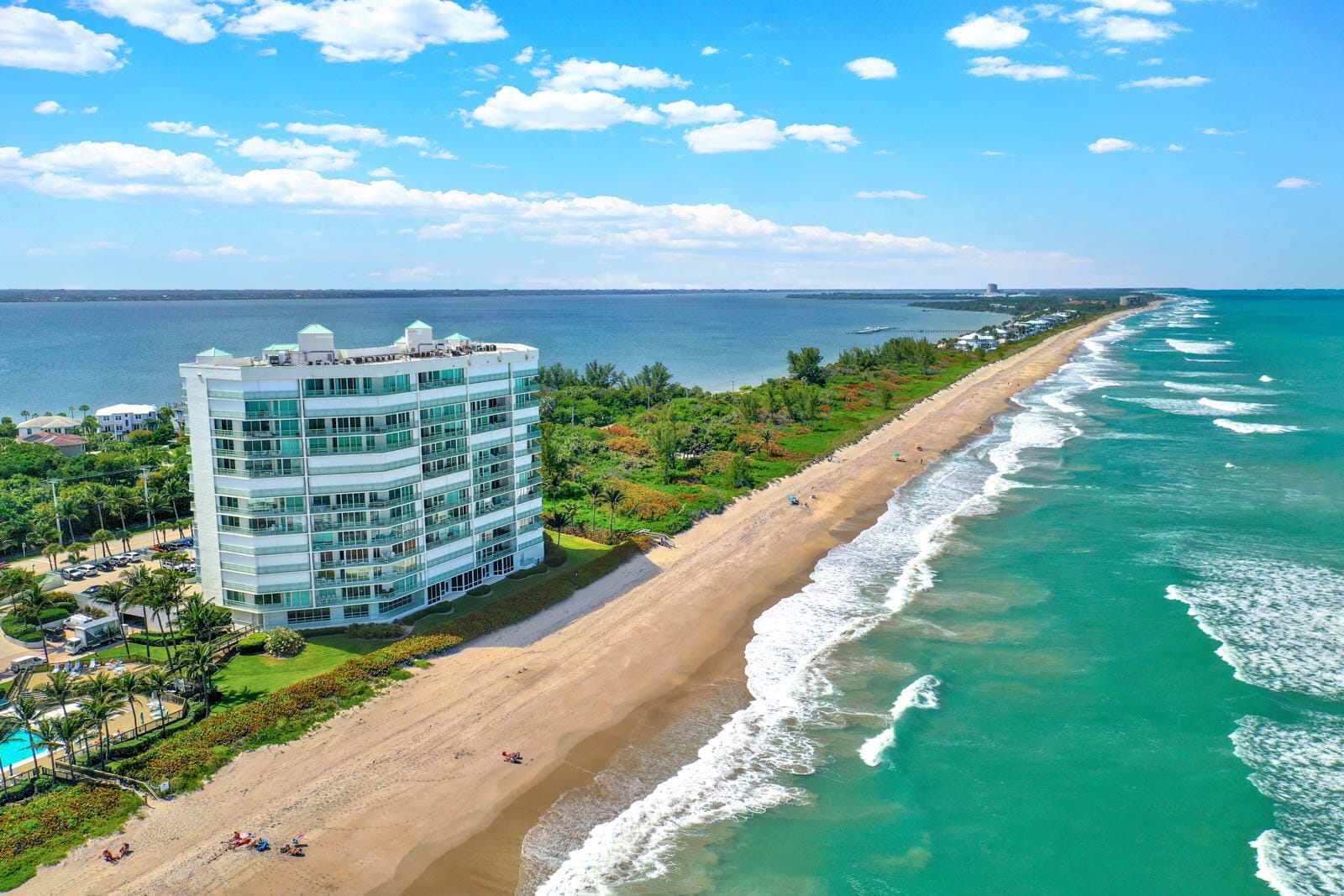 8600 S OCEAN Drive 1105, Jensen Beach, FL 34957 photo 3