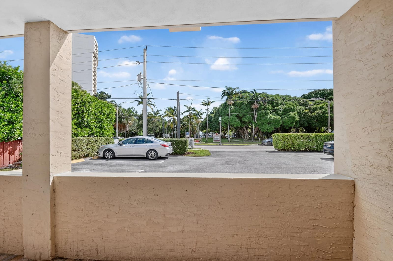 5015 N FLAGLER Drive — photo 8