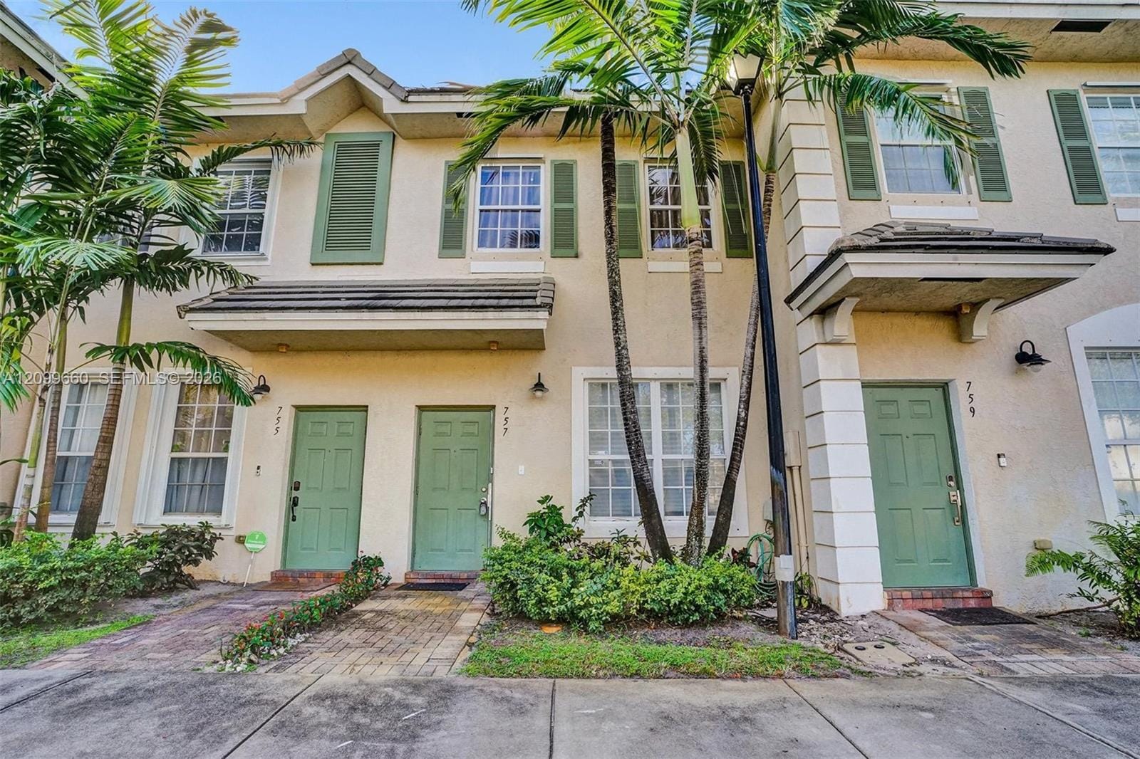 2 bedroom home for sale at 757 42nd, Plantation, FL 33317 — $2,050